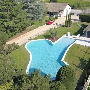 Le Bel Air De Saint Jean Bed & Breakfast